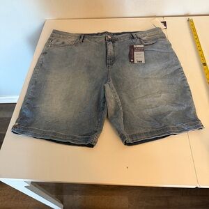 Amanda & Chelsea Men's Washed Denim Jean Shorts - Faded Blue